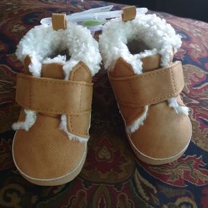Carters warm baby boy shoes winter